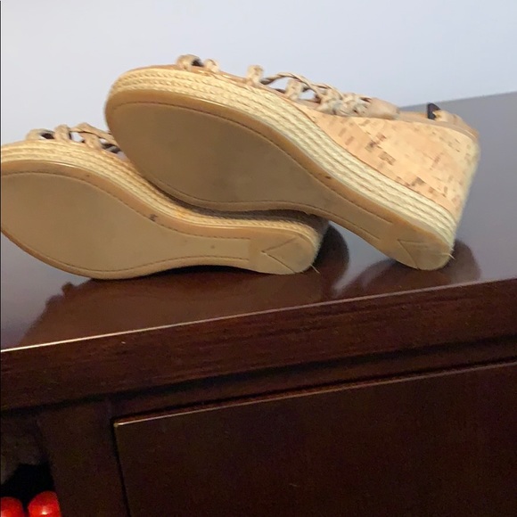 Prada wedges Size 8 Excellent condition - Picture 4 of 4